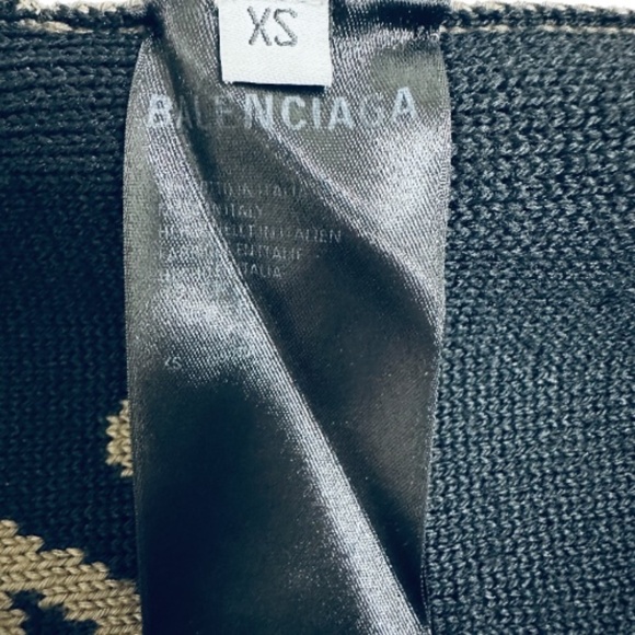 Balenciaga Logo Intarsia Oversize Women’s Crewneck Sweater - Picture 9 of 11